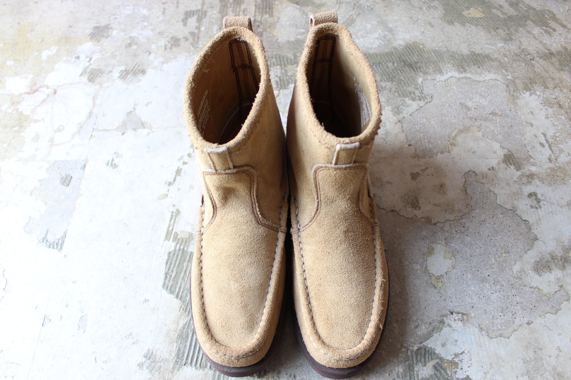 RUSSELL MOCCASIN KNOCK-A-BOUT BOOTS